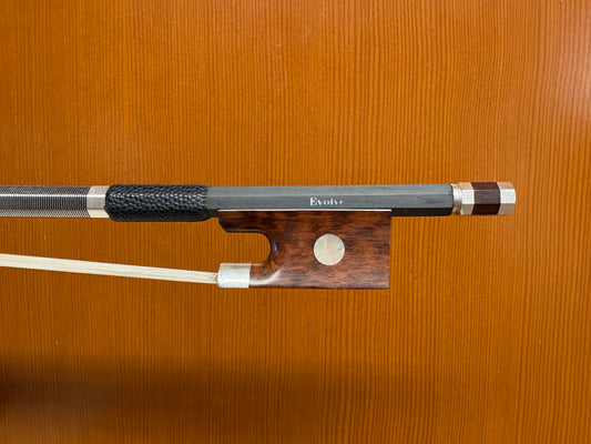 Evolve carbon fiber violin bow, silver-mounted, snakewood frog