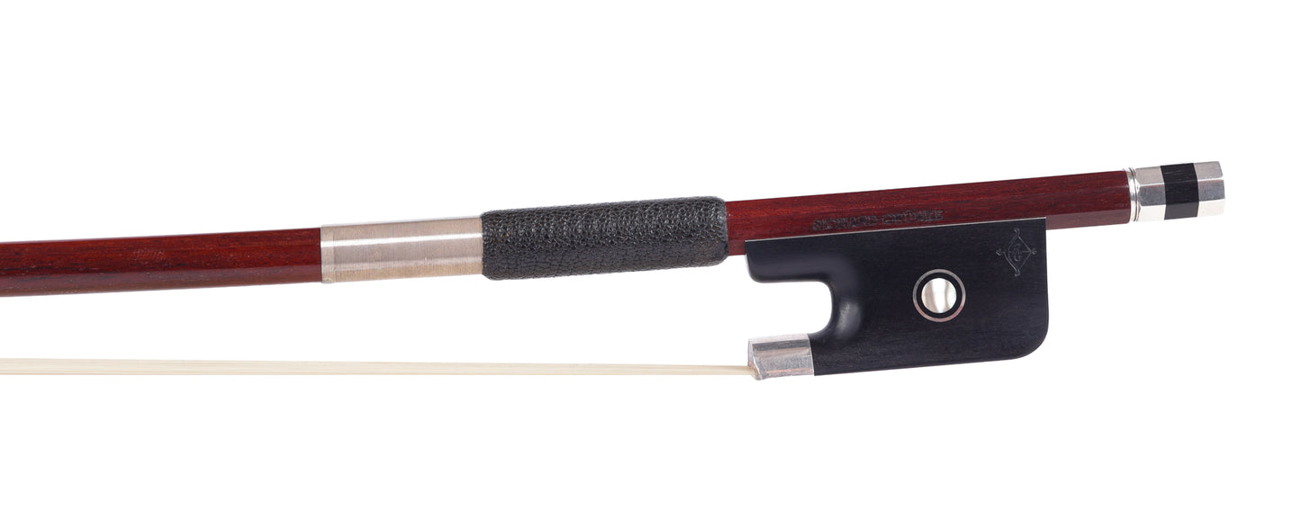 RICHARD GRÜNKE octagonal silver cello bow, 81.6 g. | Metzler Violins