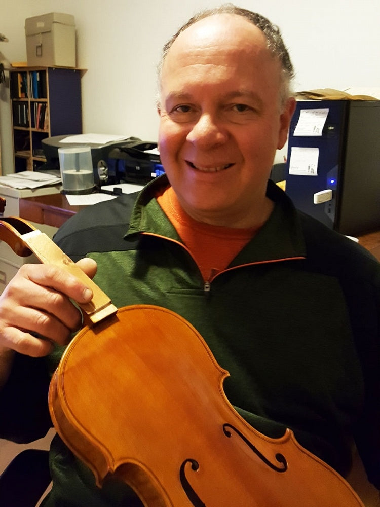 Carlos Funes Vitanza cello, 2021, "personal model", San Francisco, USA | Metzler Violins