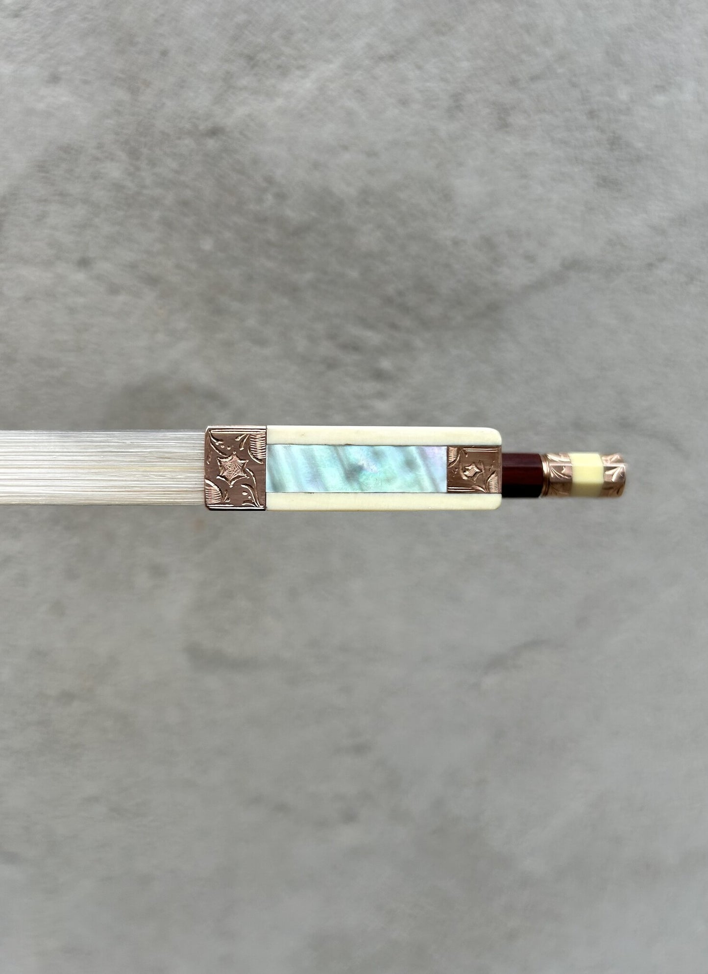 *Lothar Seifert* engraved gold & ivory violin bow, GERMANY, 65g