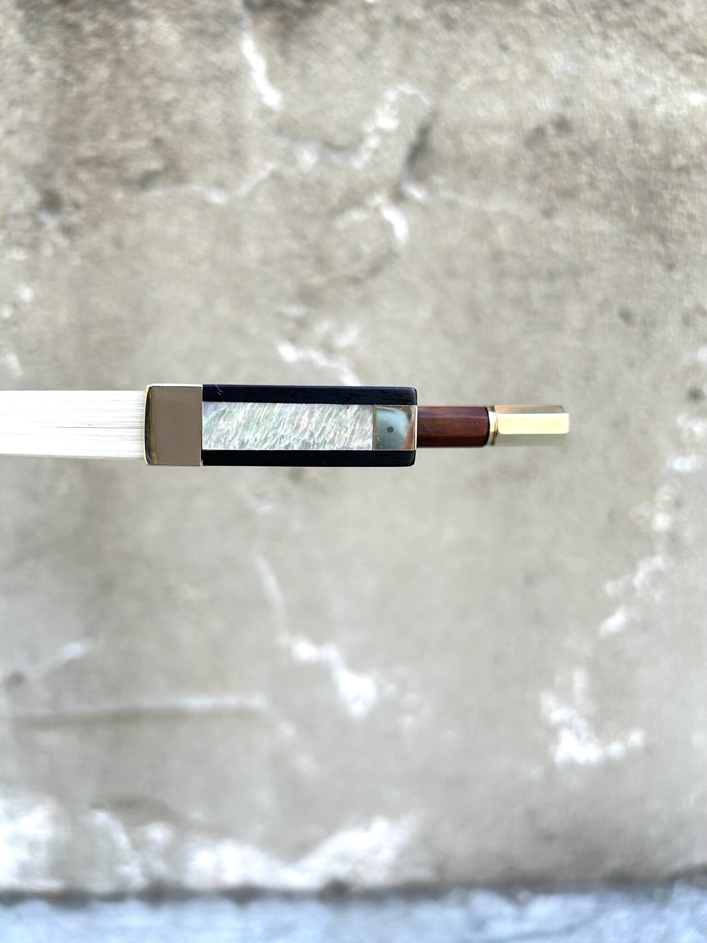 H.R. PFRETZSCHNER copy, gold violin bow 65.6g | Metzler Violins