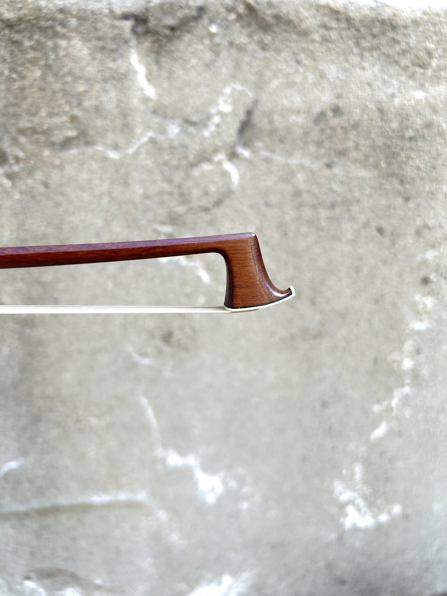 H.R. PFRETZSCHNER copy, gold violin bow 65.6g | Metzler Violins
