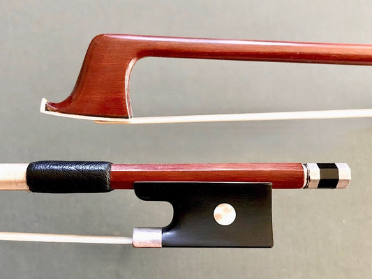 Pernambuco 3/4 violin bow, unbranded, with silver-mounted ebony frog