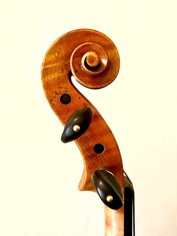 Unlabeled fine antiqued 4/4 violin | Metzler Violins
