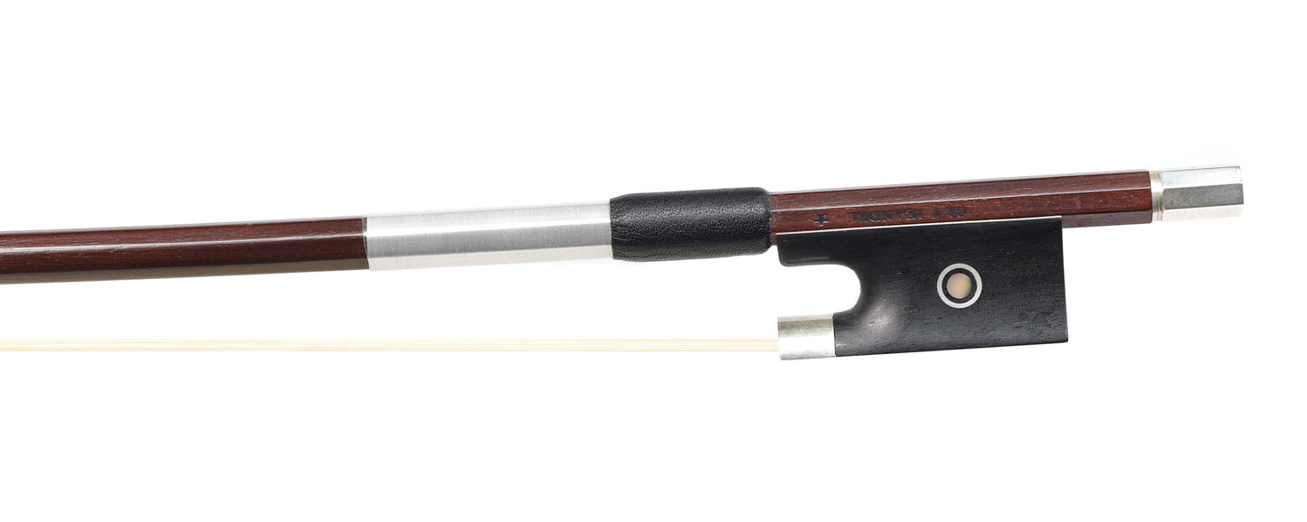 GUY JEANDEL* Pernambuco violin bow with silver mounted ebony frog 61.2 g.