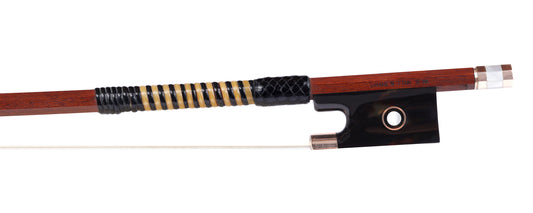 W.E. HILL & SONS violin bow, tortoise shell, gold, Parisian eye, octagonal, Arthur Copley 61.6 g | Metzler Violins