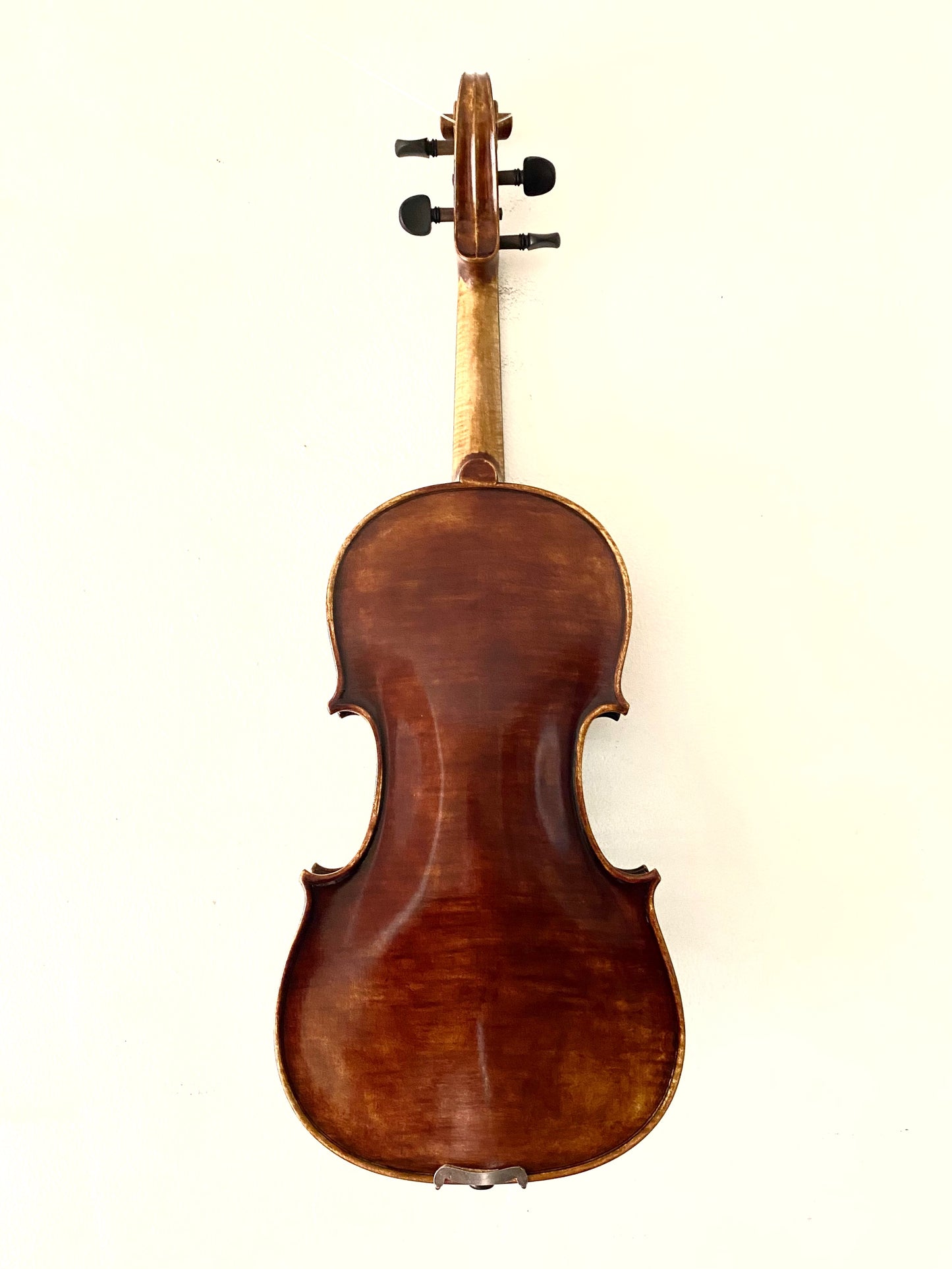 Nocturne 4/4 violin with free case, bow, rosin & polish cloth