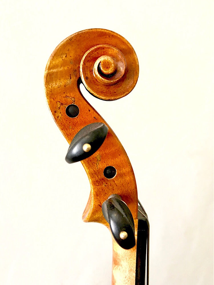 Unlabeled fine antiqued 4/4 violin | Metzler Violins