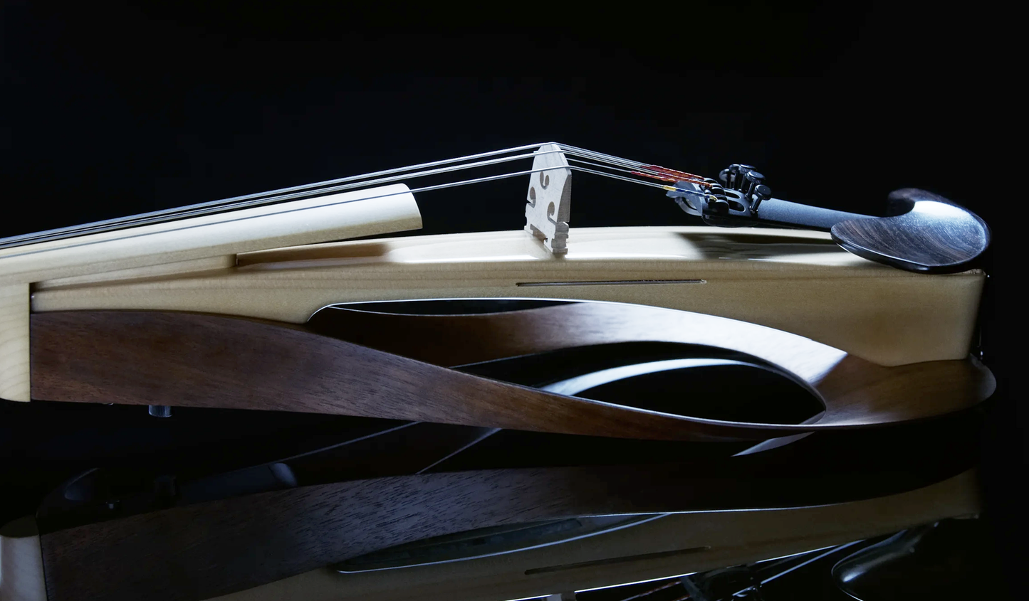 (New) Yamaha YEV Pro Electric Violin, 4-string | Metzler Violins,