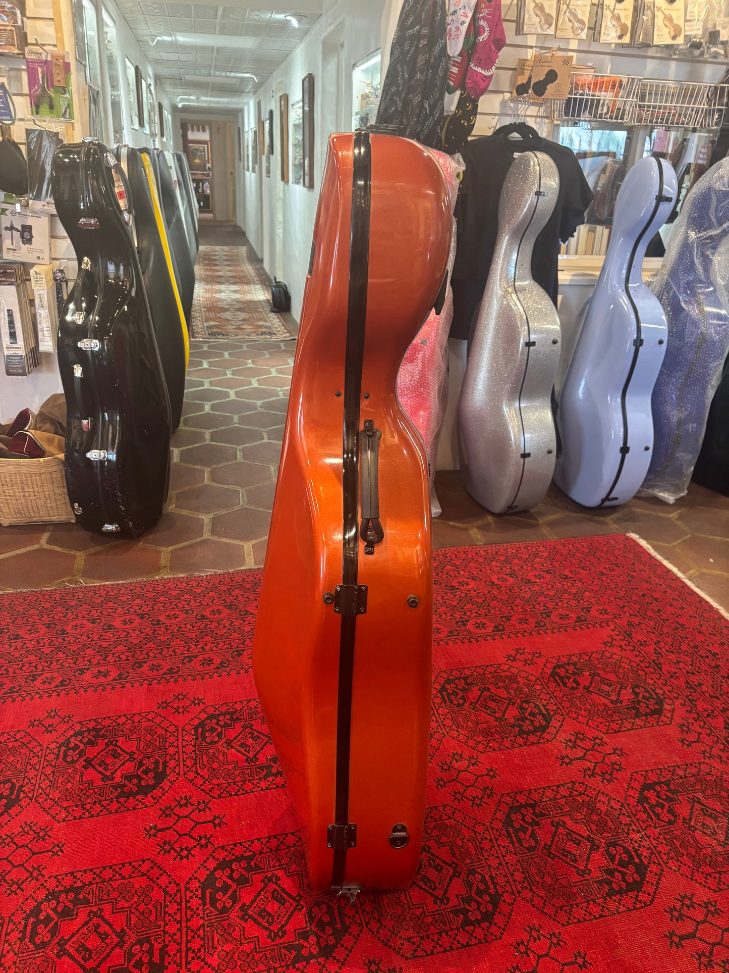 BAM Newtech cello case w,  wheels, used, terracotta | Metzler Violins