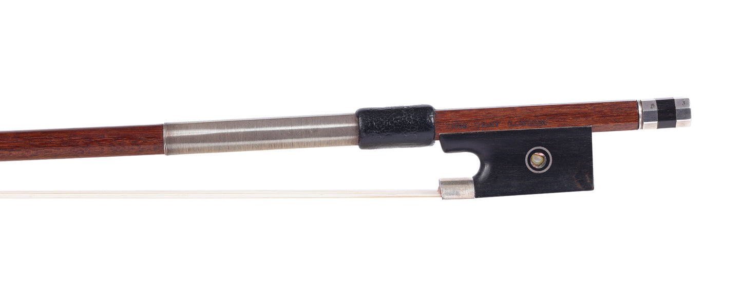 THOS GRAY (LONDON) silver-mounted round Pernambuco violin bow, 61.4 g.