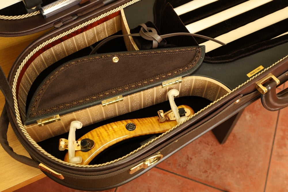 Musafia AETERNUM Series 5 elliptical violin case, model 3611E, Kevlar/wood shell, Cremona