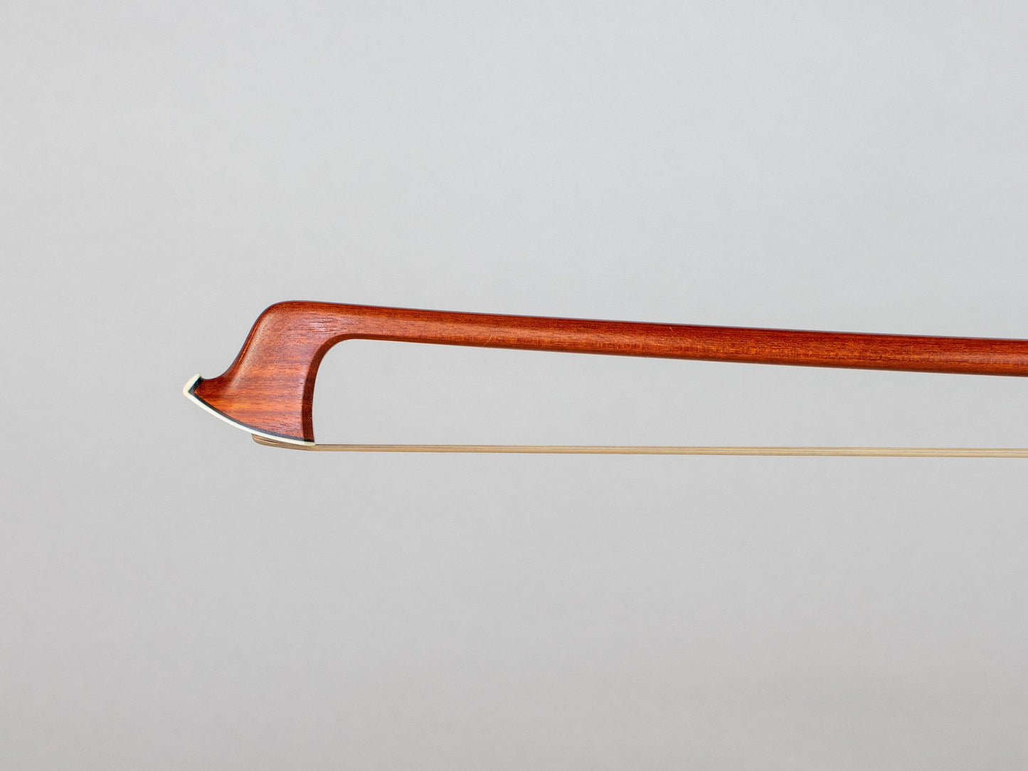 Andrea PROIETTI round, flamed Pernambuco violin bow, silver mounted, Louis Simon Pajeot model, 60.5 g, ITALY