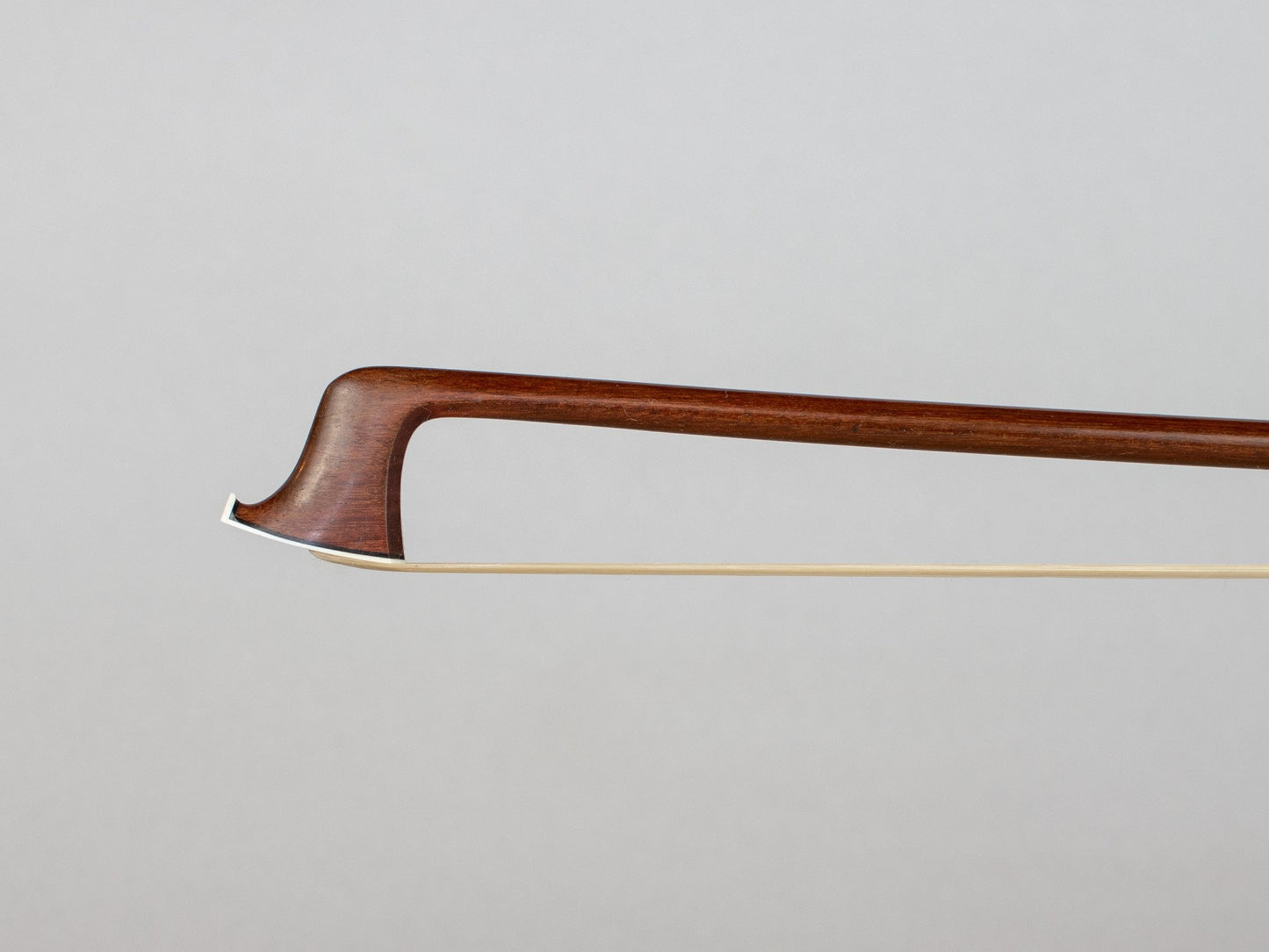 “DODD” English violin bow, ebony/silver, 58g