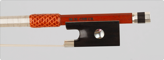 M.U. GÜLER silver viola bow, round Pernambuco stick, 69.6 grams | Metzler Violins