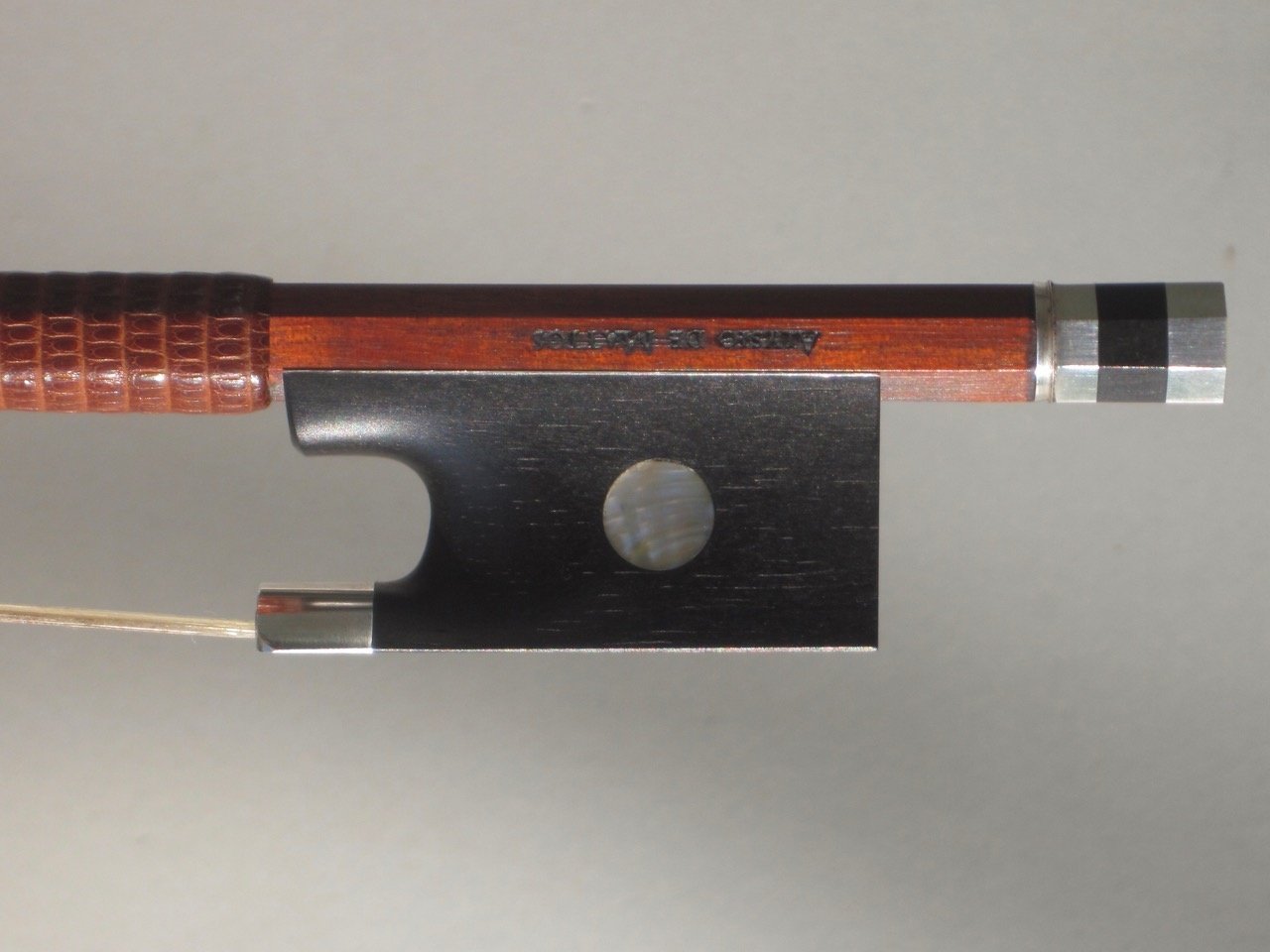 Alysio de Mattos violin bow, pernambuco/silver, Rio/Paris, 62.3g
