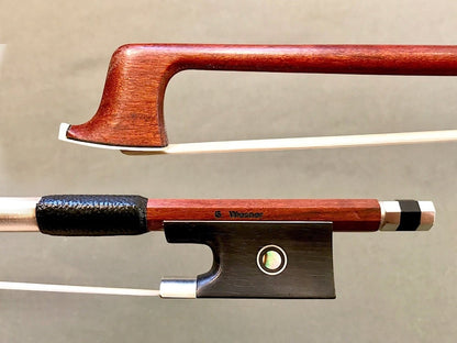 G. WERNER 4/4 Pernambuco violin bow, nickel mounted ebony frog, round stick