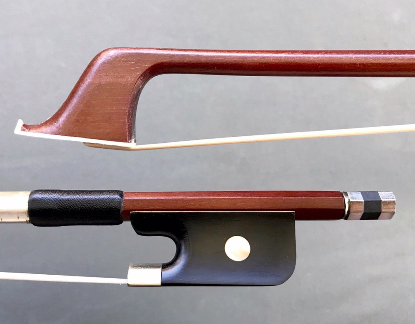 Unbranded 4/4 Brazilwood half-mounted student cello bow