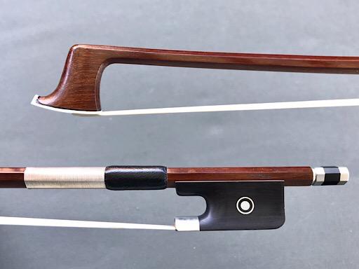 KNOLL octagonl Brazilwood viola bow, 69.7 g. | Metzler Violins