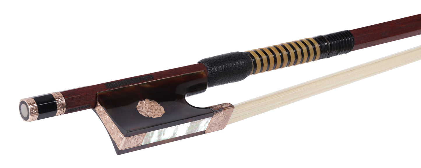 A.R. BULTITUDE violin bow, tortoise shell, chased rose-gold mountings, gold Tudor Rose Inlays, octagonal stick 62.2g | Metzler Violins