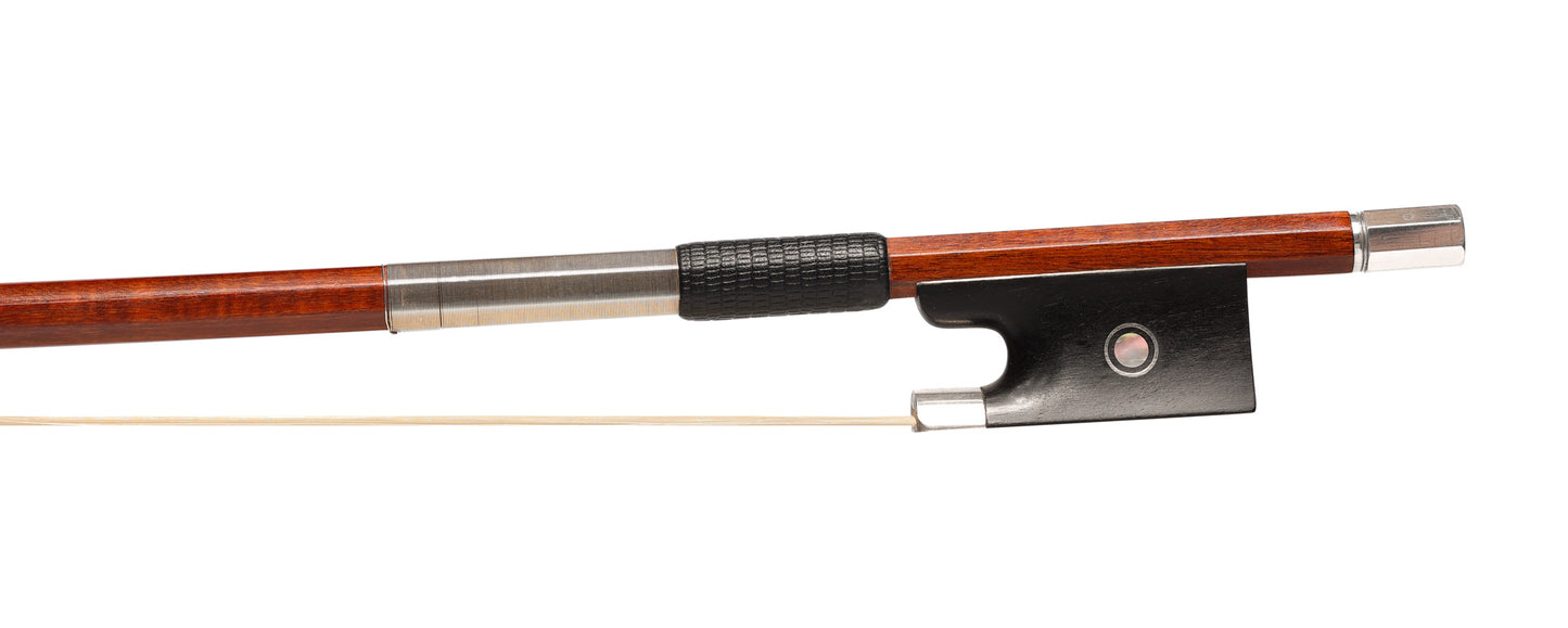 Pernambuco violin bow, unbranded, round stick, with silver-mounted ebony frog, 62.0g