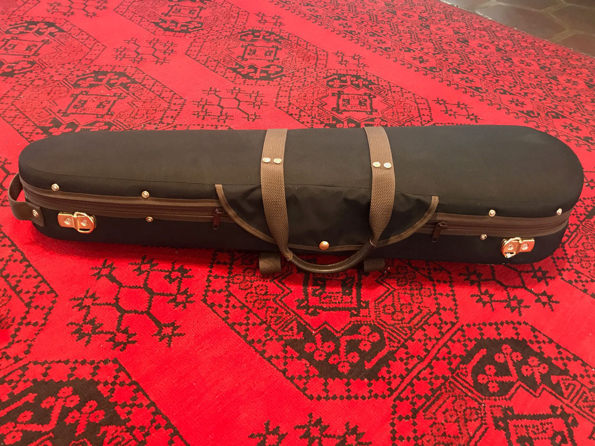 Musafia Lievissima Evolution ultra-light dart violin case, model S1911,  silver interior, no music pocket, Cremona, ITALY